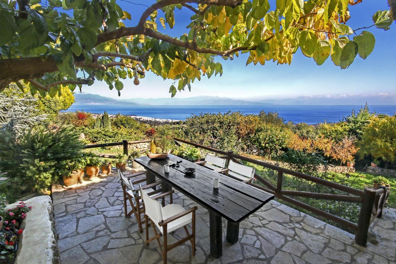 Ampelos Estate Akráta Buitenkant foto