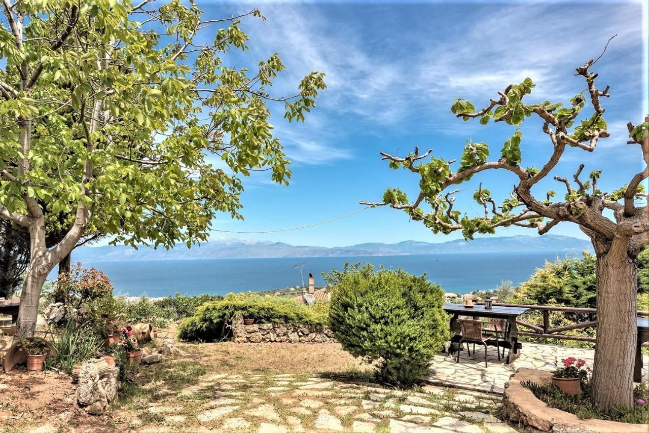 Ampelos Estate Akráta Buitenkant foto